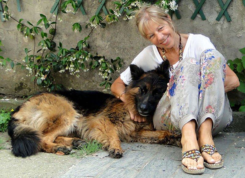 Tra cuccioli ci si intende, intervista ad Annamaria Manzoni
